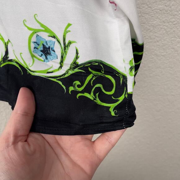 Versace Jeans Couture Garden Baroque Print Shirt White Multi Size 4 Signature - Picture 9 of 16